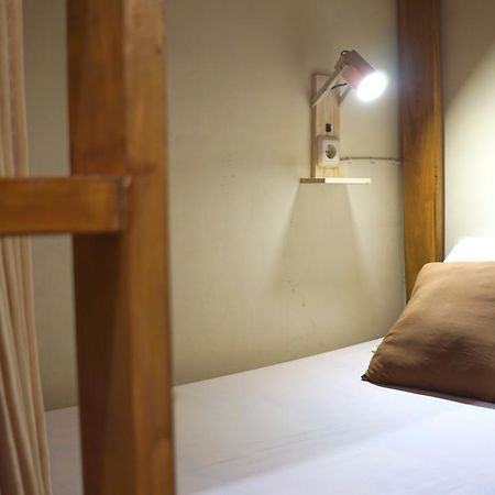 The Sleepingroom Hostel Yogyakarta Eksteriør billede