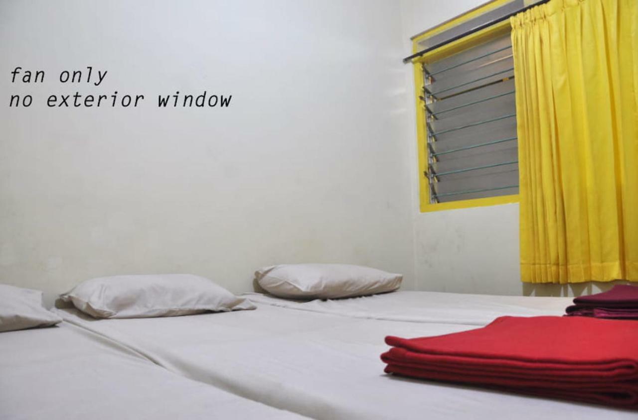 The Sleepingroom Hostel Yogyakarta Eksteriør billede